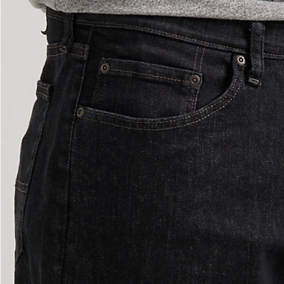 WRANGLER•authentics relaxed fit comfort flex dark denim jeans 40x29 NWT - Picture 3 of 6